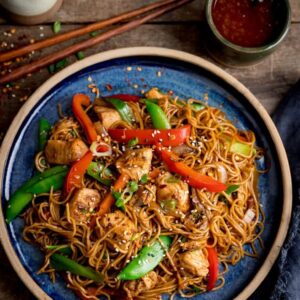 Grilled Chicken Noodles Bowl